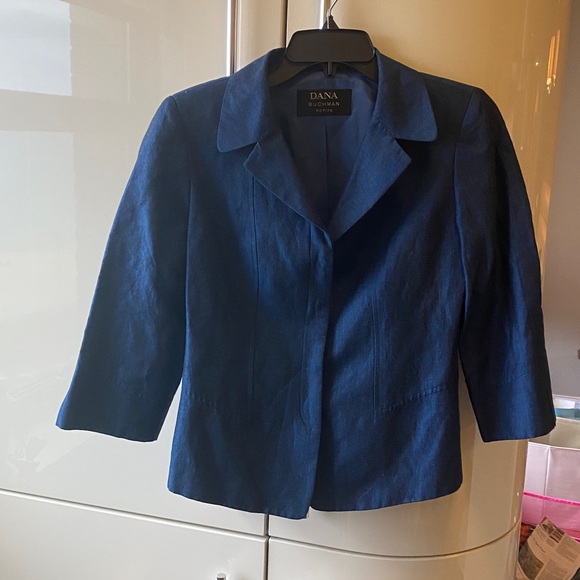 Jacket - Picture 2 of 5